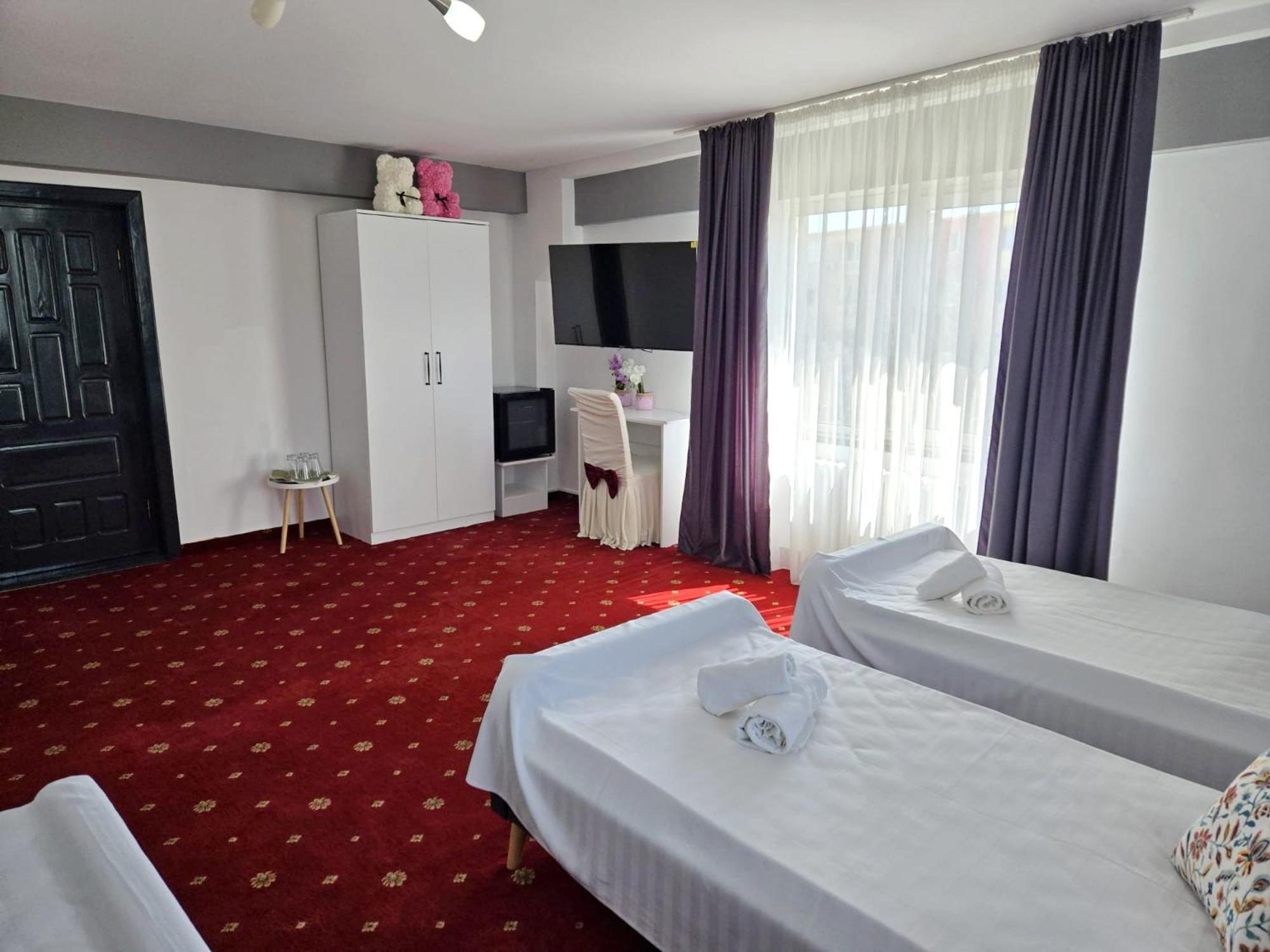 Bon Ton Residence Дробета-Турну-Северин Экстерьер фото